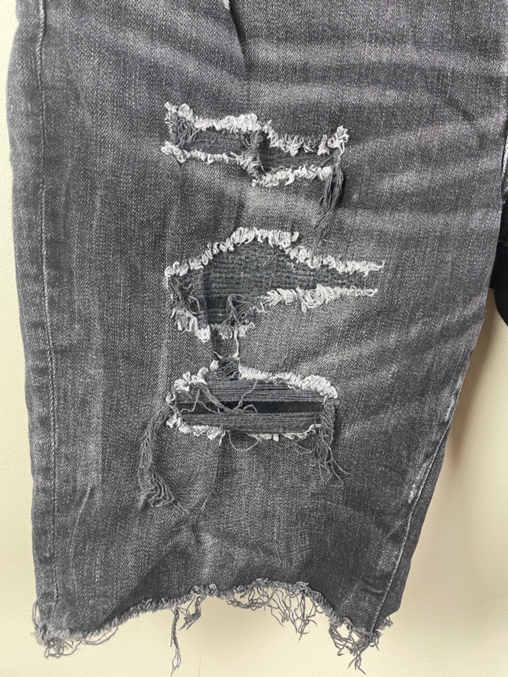 American Eagle NE(X)T LEVEL AIRFLEX 
Jean Shorts Black - Picture 3 of 8
